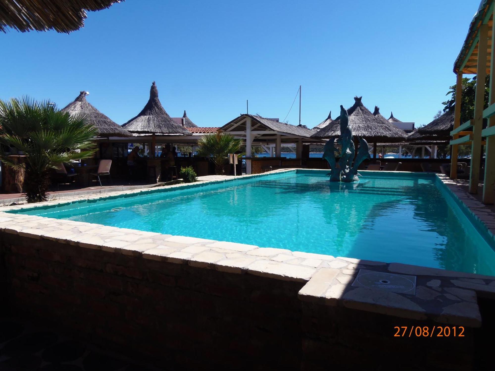 Tribunia Beach Hotel Tribalj Exterior foto